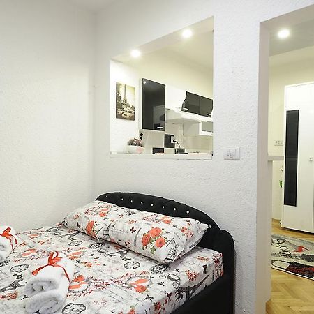 Apartment Rinaldi Beograd Eksteriør billede